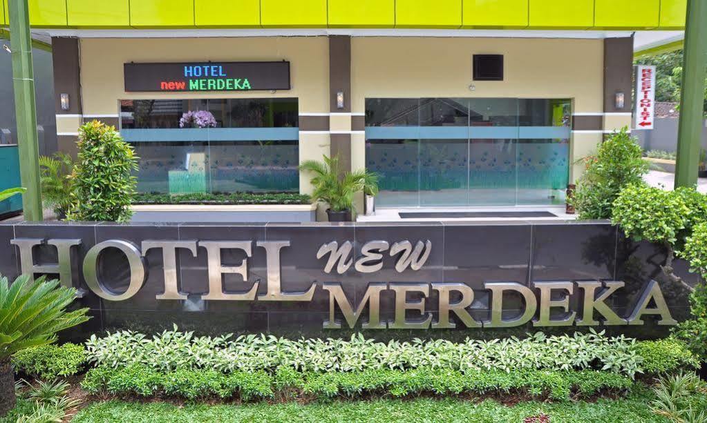 Hotel New Merdeka Pati 外观 照片